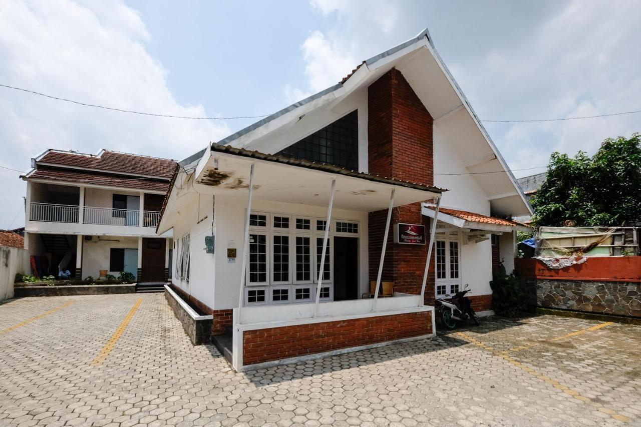 Reddoorz Near Moro Mall Purwokerto Dış mekan fotoğraf